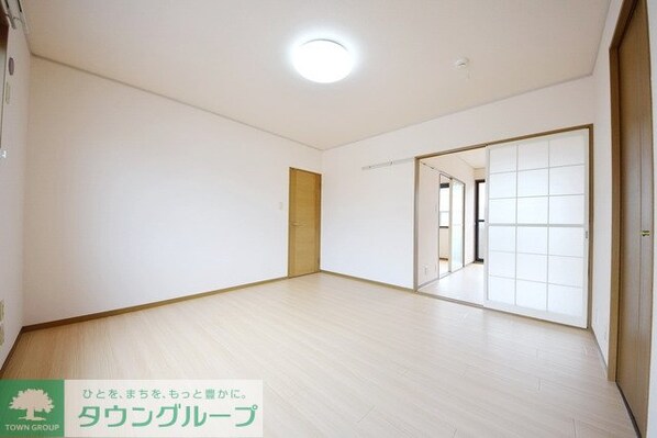 ジュネスハイム 弐番館の物件内観写真